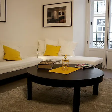 ゲストハウス Holidaylovers Chiado Rooms *