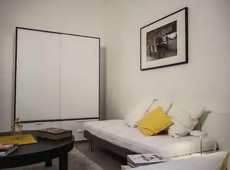 Holidaylovers Chiado Rooms ゲストハウス *
